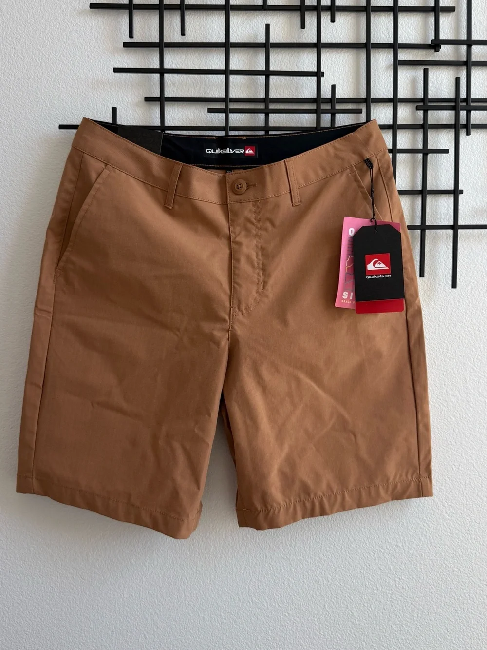 NWT Quiksilver Men’s Amphibian Shorts Tobacco Brown Size 30